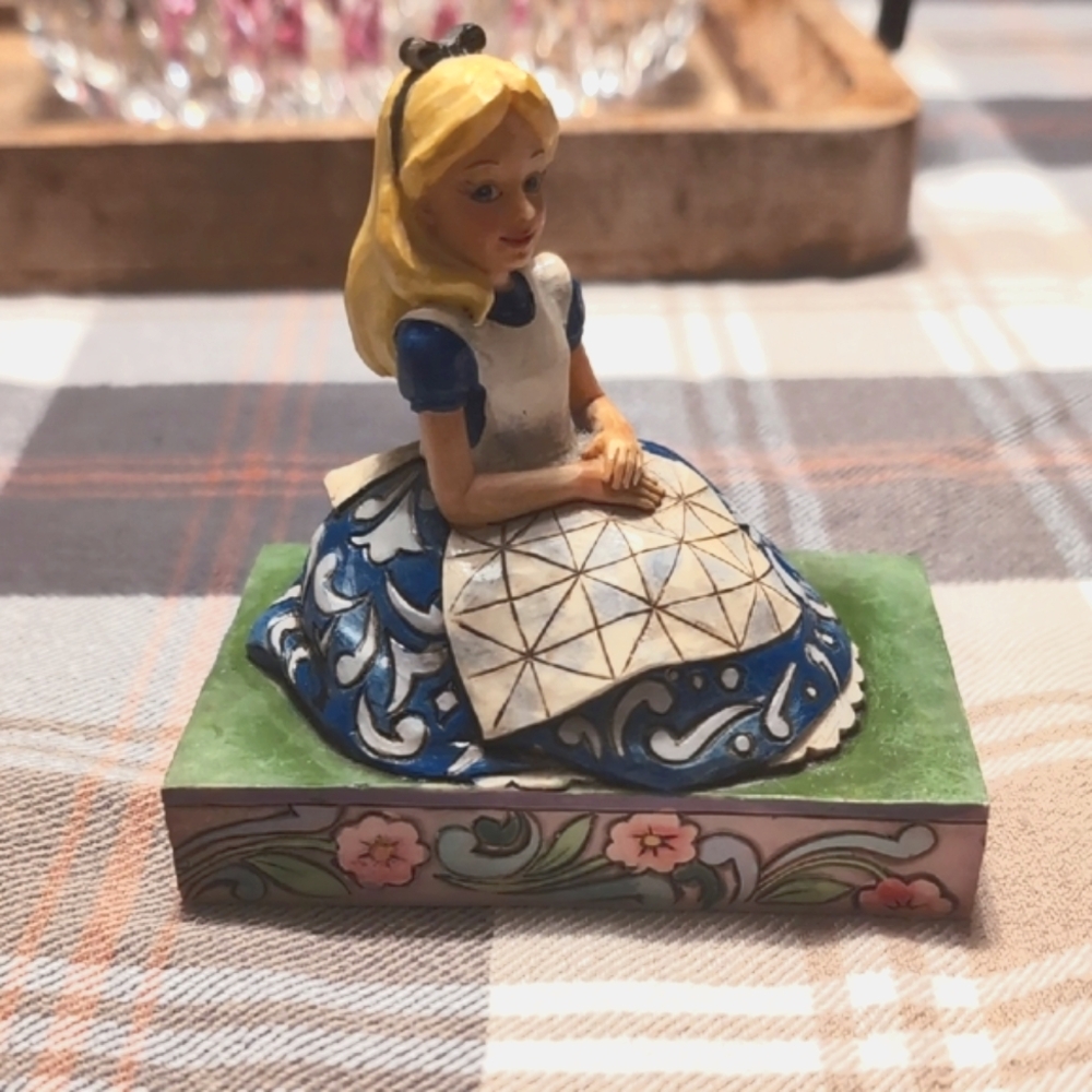 Jim shore Alice in wonderland RARE